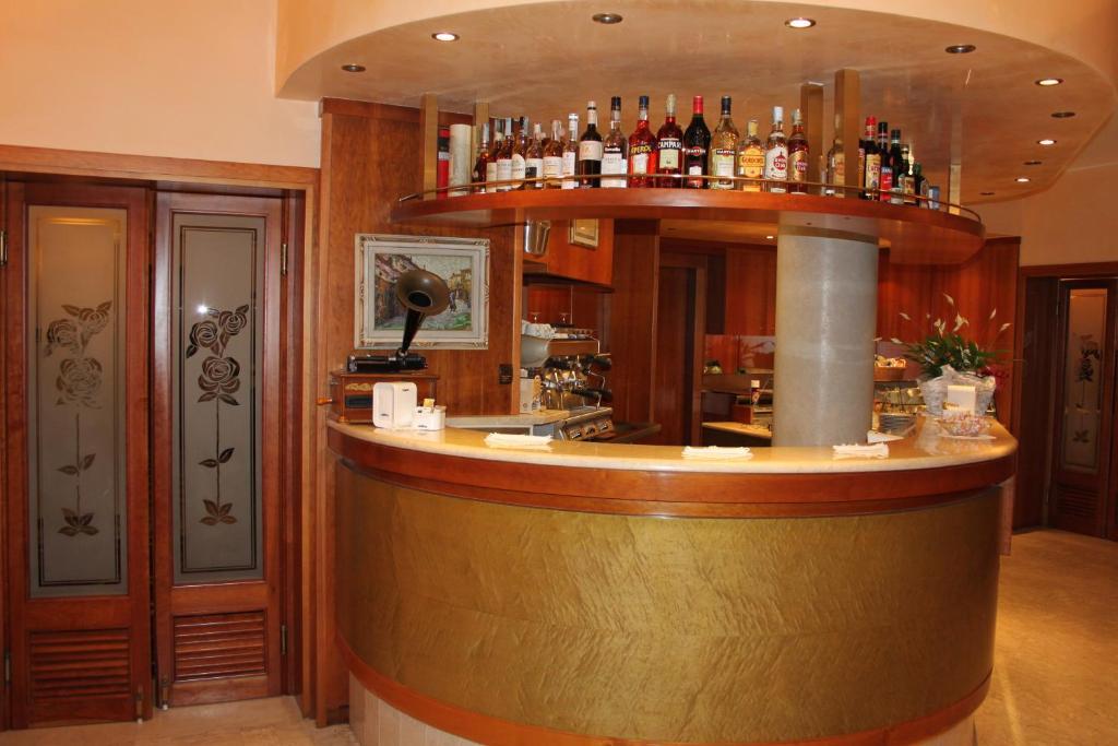 Hotel Rosa Abano Terme Exterior photo